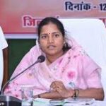 छत्तीसगढ़ सरकार साड़ी गुणवत्ता पर सख्त, मंत्री लक्ष्मी राजवाड़े के निर्देश पर तेज हुई जांच, आपूर्तिकर्ताओं पर कार्रवाई की चेतावनी