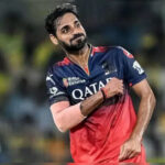 भुवनेश्वर कुमार ने फिर किया कमाल, अक्षर पटेल को शानदार गेंद से किया आउट