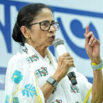ममता बनर्जी ने एग्जिट पोल्स पर उठाए सवाल, TMC को 226+ सीटें जीतने का विश्वास
