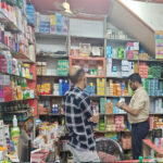 सही दवा-शुद्ध आहार” अभियान: जगदलपुर के चाट-गुपचुप सेंटरों और कॉस्मेटिक्स दुकानों का हुआ निरीक्षण