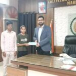 पिथौरा की छात्राओं को मिला राज्यपाल से प्रोत्साहन: 10-10 हजार की राशि से बढ़ाया गया हौंसला!