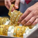 Gold Silver Update: सोना-चांदी में जोरदार उछाल, एक्सपर्ट ने दी चेतावनी- जल्दबाजी में निवेश किया तो हो सकता है नुकसान!