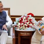 PM मोदी से मिले CM विष्णुदेव साय, बस्तर के विकास से लेकर ₹10,500 करोड़ यूरिया प्लांट तक रखे बड़े प्रस्ताव