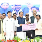 छत्तीसगढ़ में श्रमिकों को बड़ा सहारा, ढाई साल में 17.82 लाख को मिला योजनाओं का लाभ; ₹800 करोड़ से अधिक खर्च
