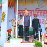 सांसद बृजमोहन अग्रवाल ने बालौदाबाजार मे किया ध्वजारोहण